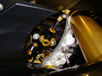 Kit montage pour amortisseur de direction Hyperpro BMW S1000 RR 2010 2018;BMW S1000 RR HP4 2013 2014