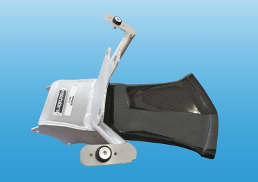 Support de carénage avant aluminium avec prise d'air carbone