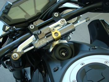 Kit montage pour amortisseur de direction Hyperpro KAWASAKI Z 800E 2013 2016;KAWASAKI Z 800 2013 2016