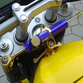 Kit montage pour amortisseur de direction Hyperpro YAMAHA FZ1 2006 2015