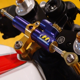 Kit montage pour amortisseur de direction Hyperpro YAMAHA YAMAHA YZF 600 R6 2017 2024