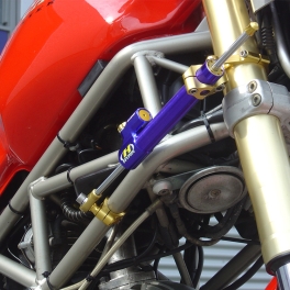 Kit montage pour amortisseur de direction Hyperpro DUCATI M 400 1993 1997;DUCATI M600 1994 2001;DUCATI MONSTER 750 1994 1997