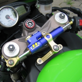 Kit montage pour amortisseur de direction Hyperpro KAWASAKI ZX-6 R 2007 2008