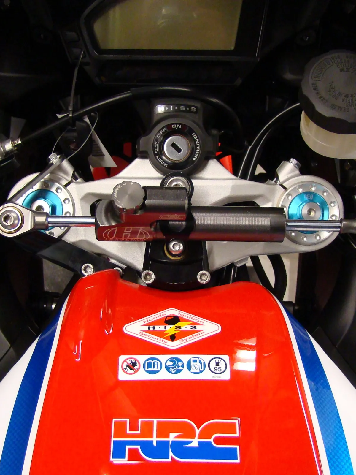 Kit montage pour amortisseur de direction Hyperpro HONDA CBR1000RR SP 2014 +