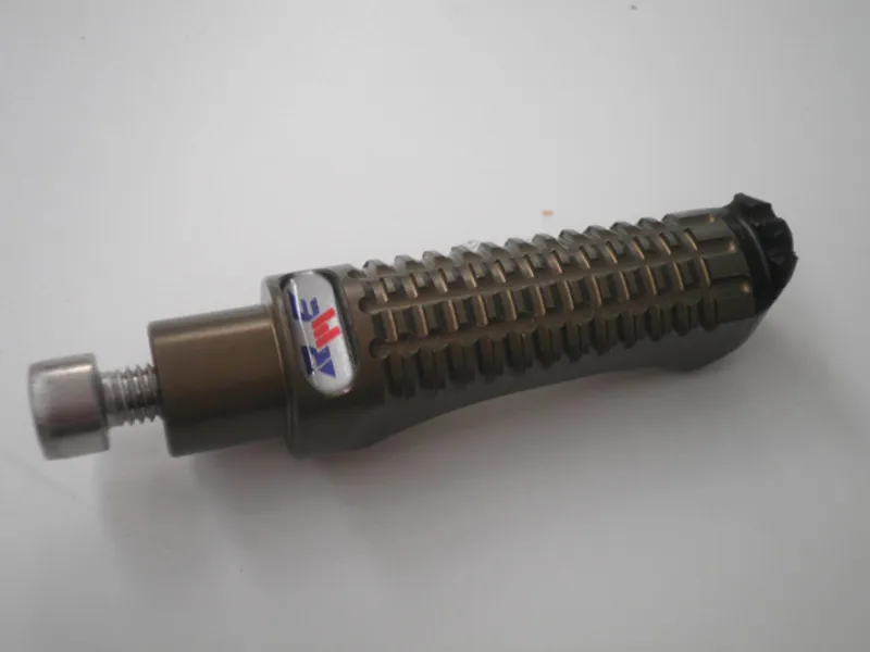 Repose pieds de remplacement pour commandes reculées Standard/ RACE modèle GRIP court