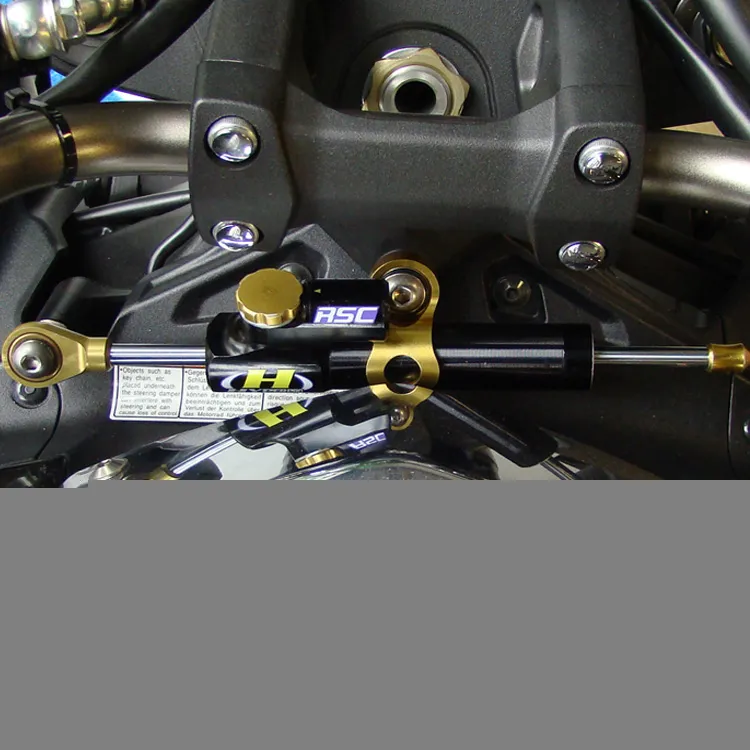 Kit montage pour amortisseur de direction Hyperpro SUZUKI B KING 2008 2012